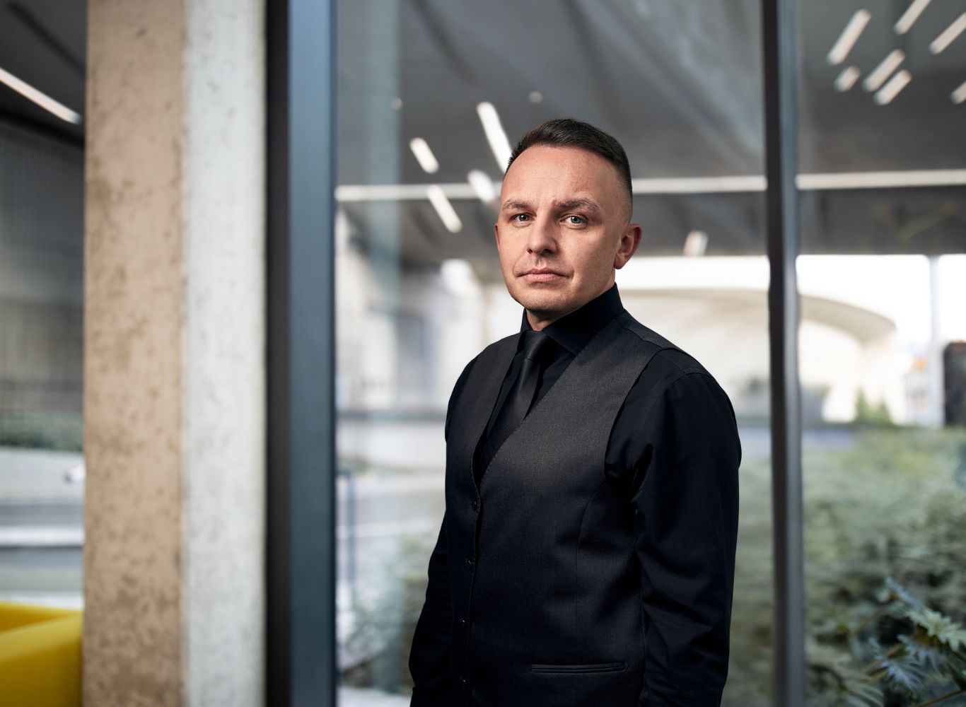 Specialista na ochranu před hybridními hrozbami JUDr. Jakub Dohnal, Ph.D., LL.M.